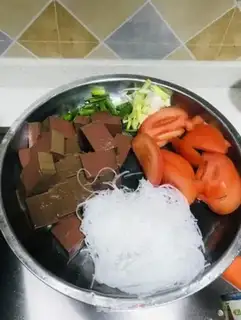 Make Pork blood fan step 1