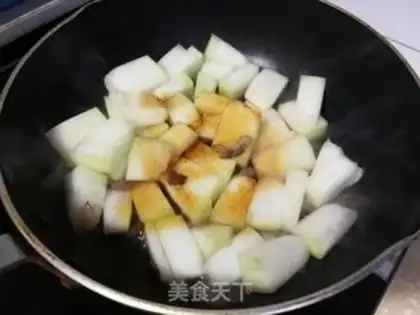 Make Five flowers for a melon step 3