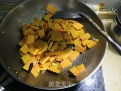 Make Pumpkin leaves step 4