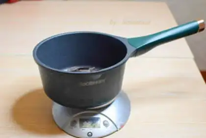 Make Chocolate stake birthday cake step 14