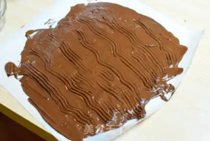 Make Chocolate stake birthday cake step 17