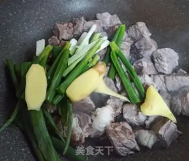 Make Sour chicken stew step 2