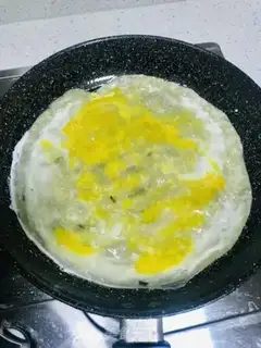 Make Egg pancake step 3