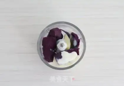 Make Strawberry mashed potatoes step 8