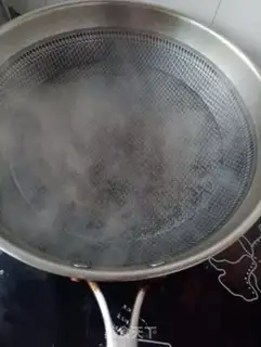 Make Ray chicken noodles step 1
