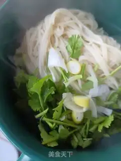 Make Ray chicken noodles step 4