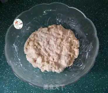 Make Christmas snow bread step 2