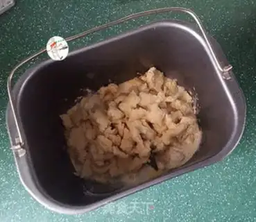Make Christmas snow bread step 3