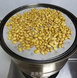 Make Roach pickles step 1