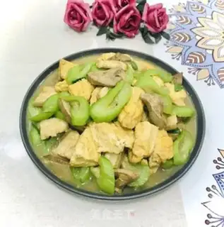 Make Pork liver and tofu melon step 8
