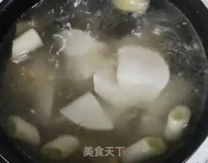 Make radish bone soup step 4