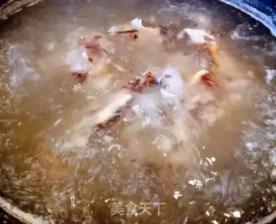 Make Black fish tofu soup step 3