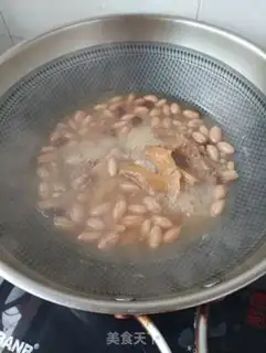 Make Peanut buttercup pig feet step 6