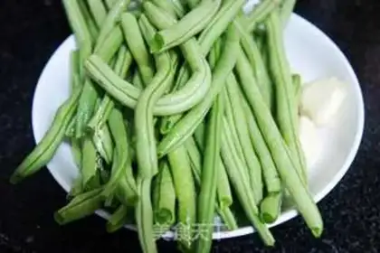 Make Sour bean horns step 0