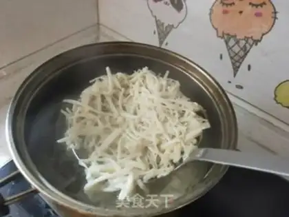 Make Frozen needle mushrooms step 3