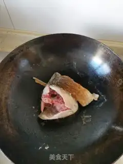 Make Iron pan fish step 4