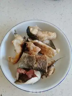 Make Iron pan fish step 5