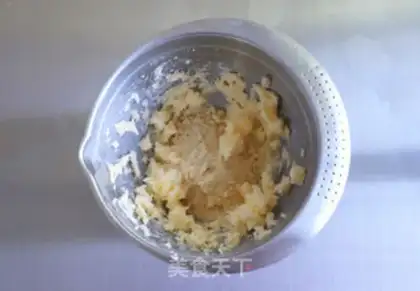 Make Red three-coloured salad step 4