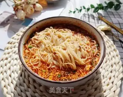 Make Sour spicy. Soup noodles step 6