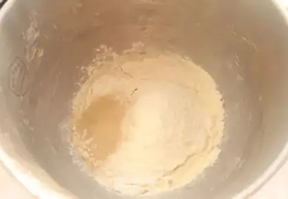 Make Smash the tea and cream with two-coloured toast step 1