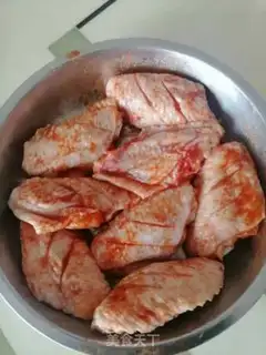 Make Red chicken wings step 0