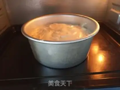 Make Six-inch cream cake step 15