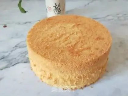 Make Six-inch cream cake step 16