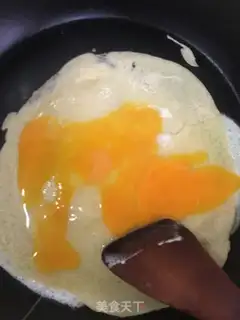 Make Egg sesame pancakes step 4