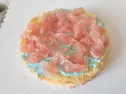 Make Six-inch cream cake step 19