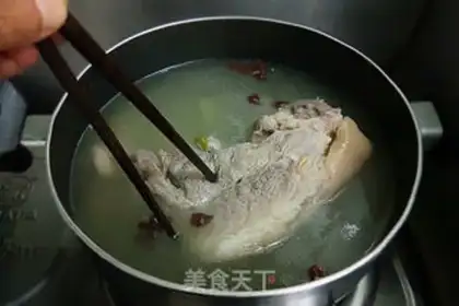 Make Salt-water elbow step 9