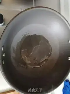 Make cucumber fried eggs step 2