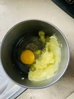 Make Potato cream omelet step 2