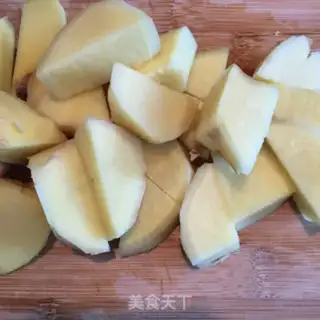 Make Pork feet, sweet curd eggs step 1