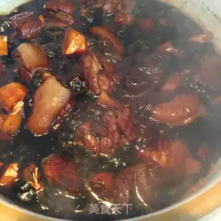 Make Pork feet, sweet curd eggs step 7