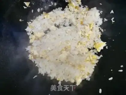 Make Snowball egg rice step 3