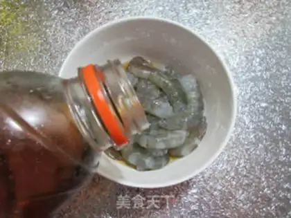 Make Three-colour shrimp step 1