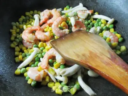 Make Three-colour shrimp step 5