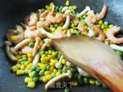 Make Three-colour shrimp step 8