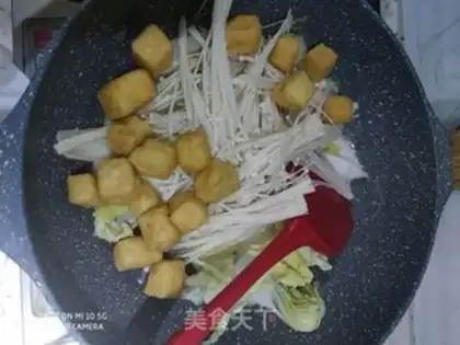 Make Gold-cream mushroom veggie step 6