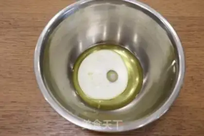 Make Cream cake step 2