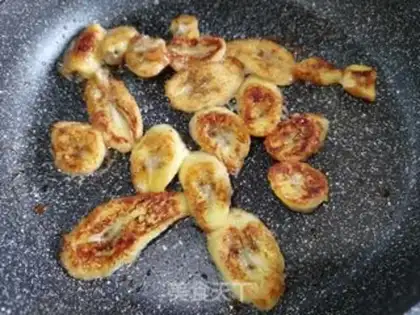 Make Sugar Shell Banana step 6