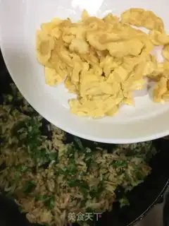 Make Garlic rice step 8