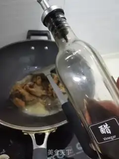 Make Clear the salted fish step 3