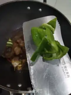 Make Clear the salted fish step 6
