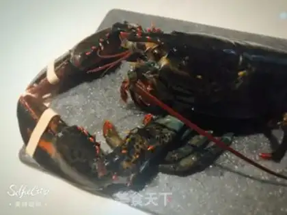 Make Garlic Boston lobster step 3