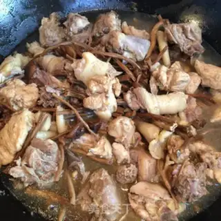 Make Tea mushroom chicken stew step 6