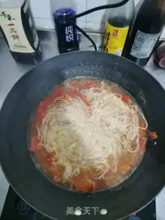 Make Tomato egg noodles step 3