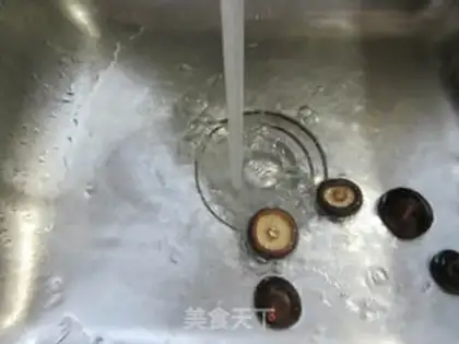 Make Spoons and rice step 1