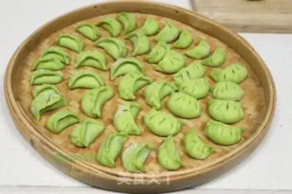 Make Spinach dumplings step 6