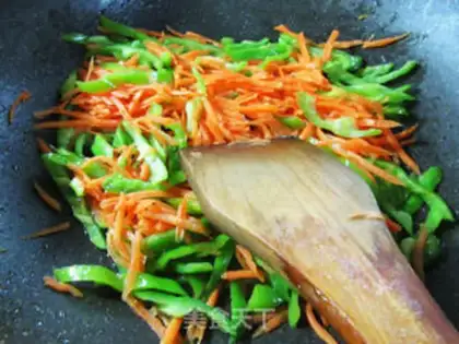 Make Carrot with peppers step 7